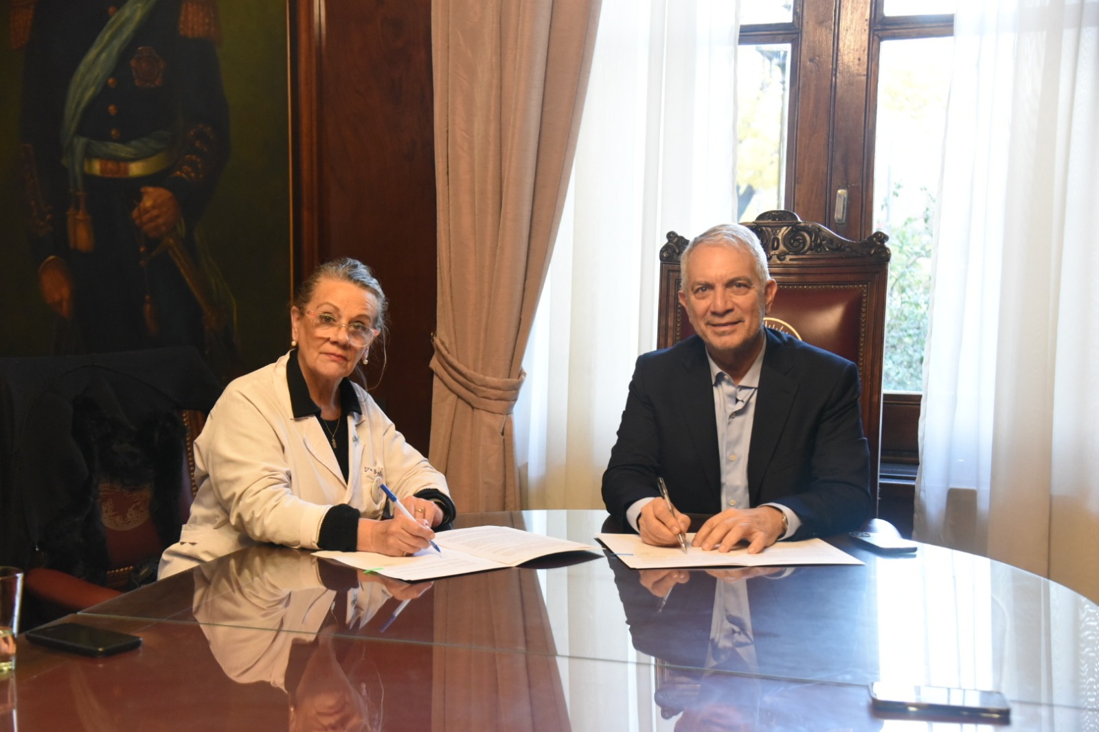 La Municipalidad y Aprilp acordaron un programa de fortalecimiento institucional: en qué consiste