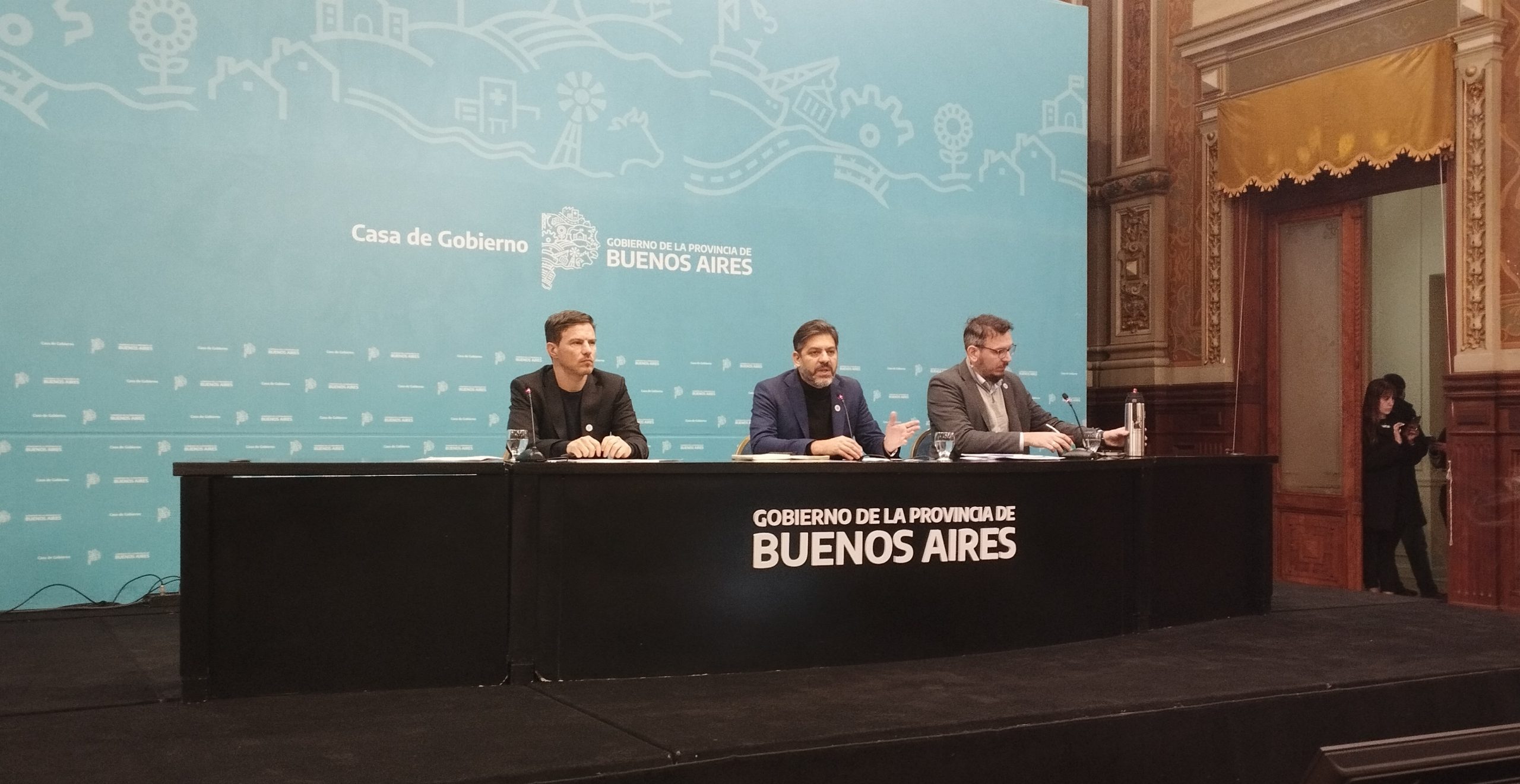 Bianco, Costa y Cuattromo anunciaron una serie de medidas destinadas a obras, inversión y beneficios en Cuenta DNI
