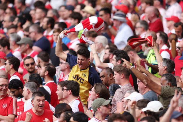 Si los ve Bilardo se infarta: el insólito ensayo del Arsenal por si era campeón de la Premier League