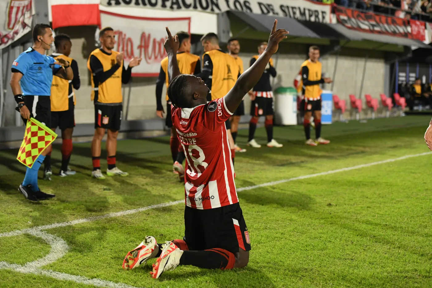 Juega el campeón: Estudiantes visita a The Strongest por la Libertadores