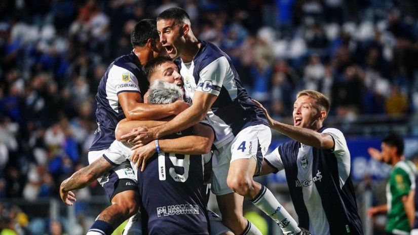 El Lobo recibe a Banfield con el objetivo de hacerse fuerte en el Bosque