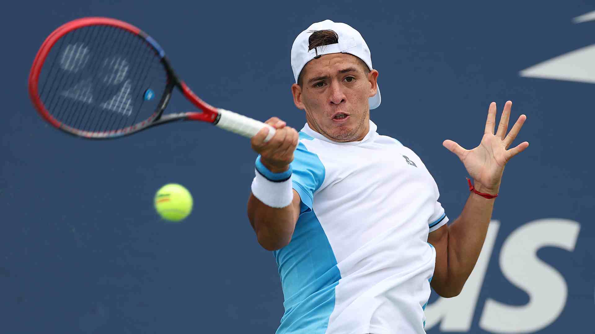 Báez debuta en Roland Garros y Nadal busca despedirse a lo grande