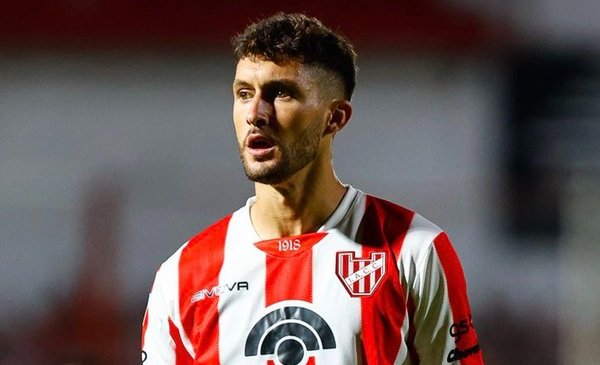 Gimnasia mete primera y suena el primer refuerzo