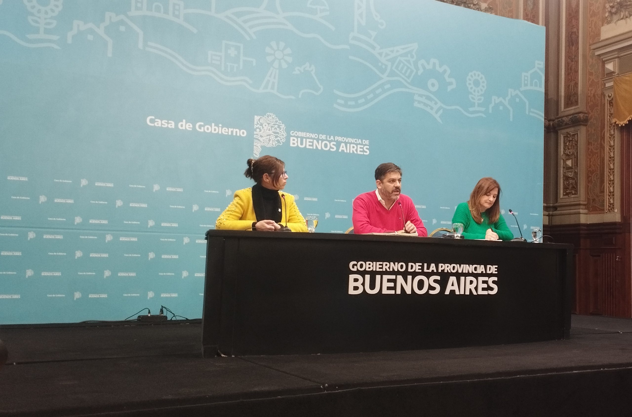 Carlos Bianco, sobre  el impacto económico en el receso invernal: "Los primeros datos de las vacaciones son de terror"