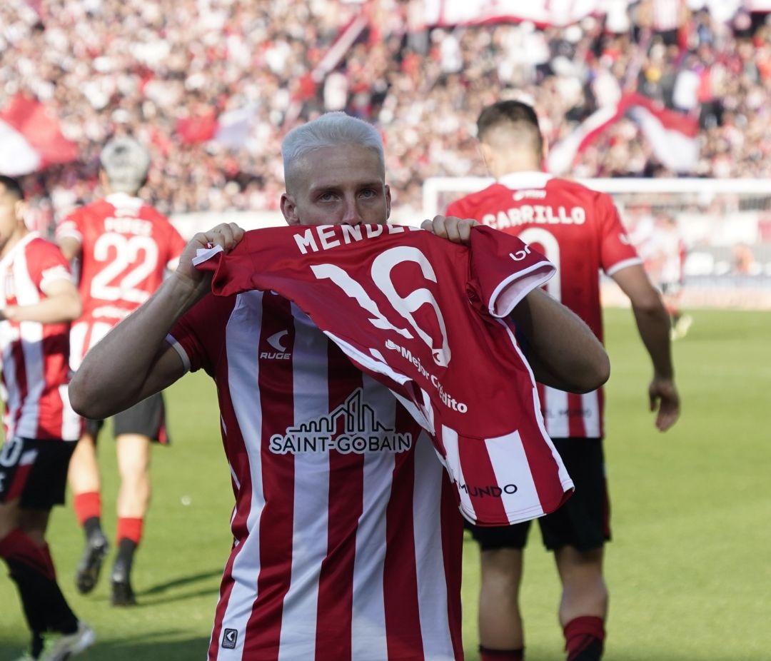 El Pincha arrasó en el clásico platense: victoria por 4-1 sobre Gimnasia