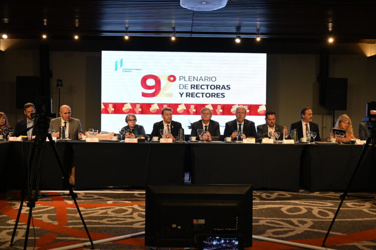 La universidades públicas exigieron "aumentos razonables" para el Presupuesto 2025