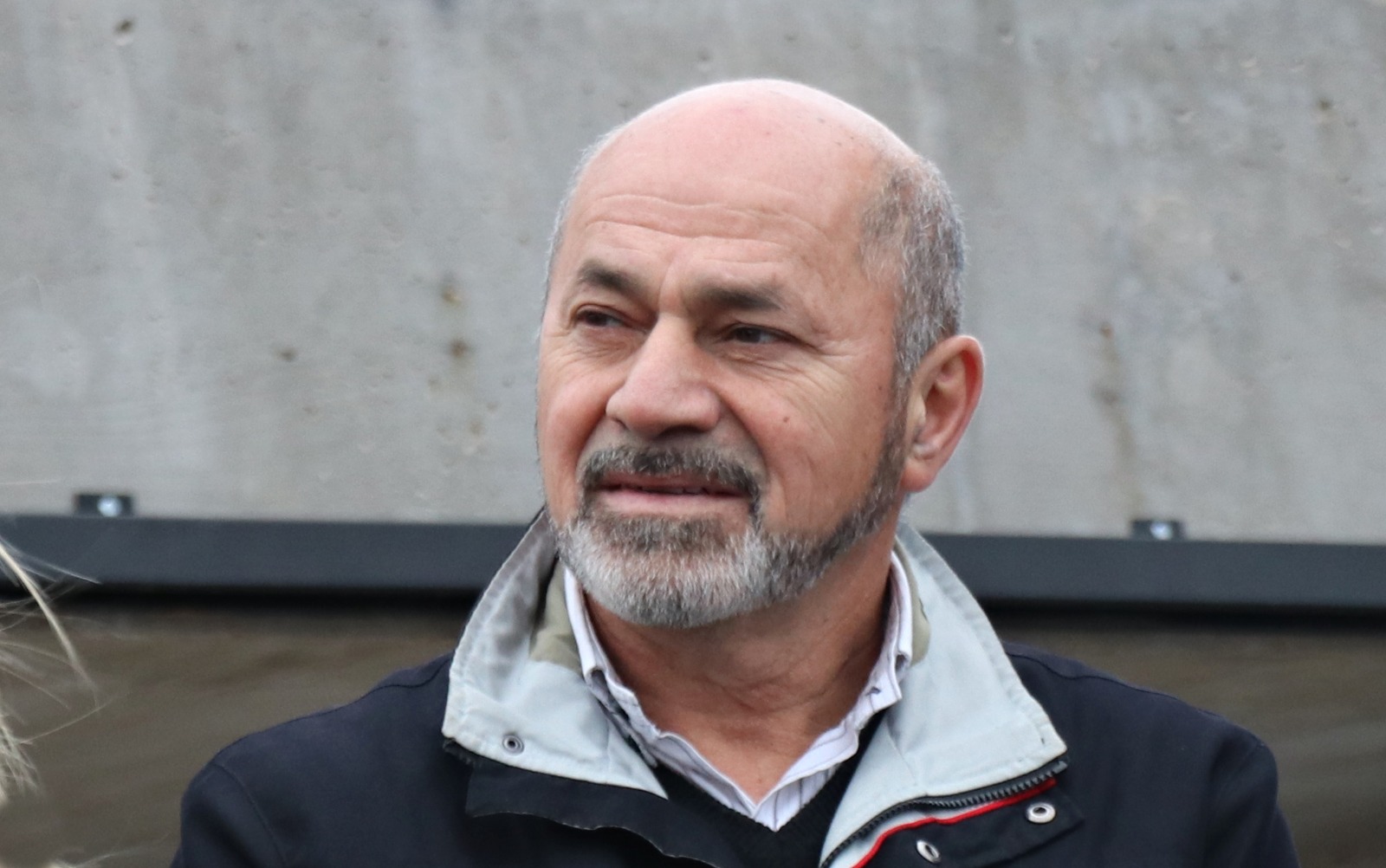 Secco le apuntó a Caputo: "Una vez más defiende sus negocios y perjudica al pueblo"