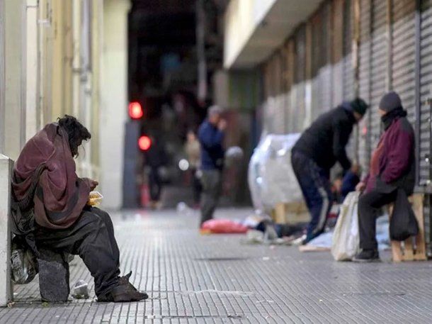 Duro informe de la UCA: más de la mitad de los argentinos es pobre