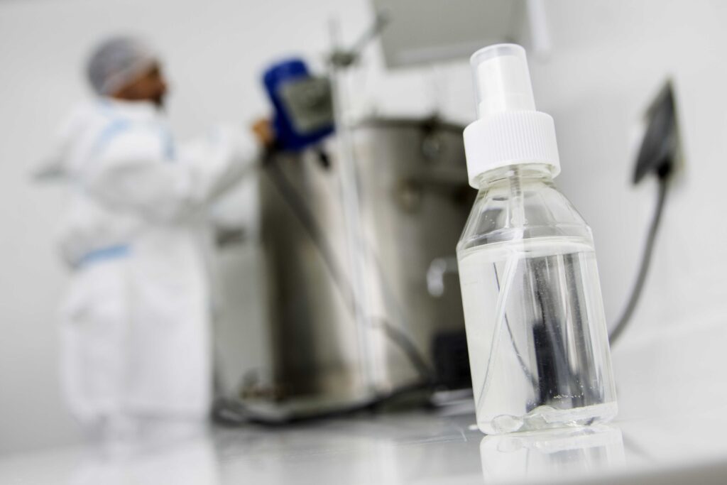 La UNLP y los municipios de la región fabricarán repelente para combatir el dengue
