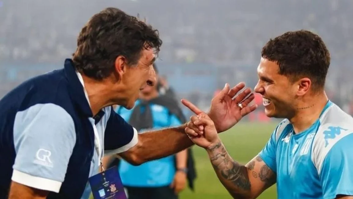 La terrible reacción de Juanfer Quintero al escuchar a Diego Milito poner en duda la continuidad de Gustavo Costas