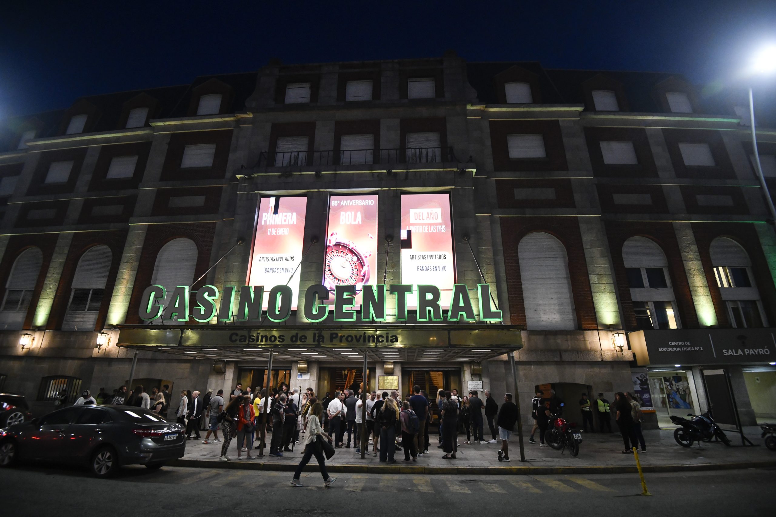 Mar del Plata: colorado 14 fue la primera bola de la temporada en el Casino Central