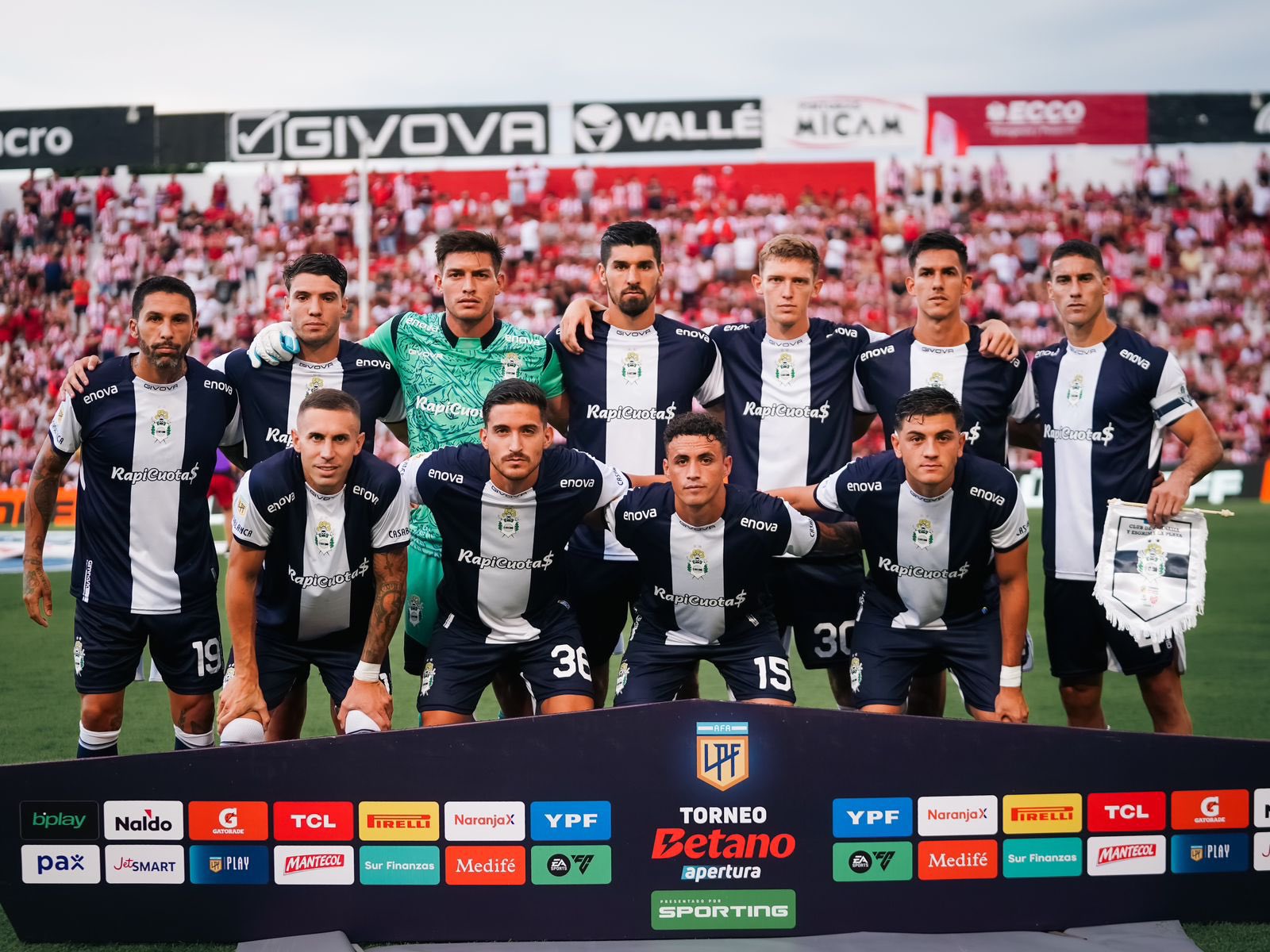 El Lobo jugó un muy mal partido y arrancó complicado en el Torneo Apertura