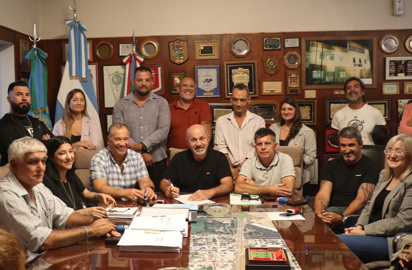 Ensenada avanza con la obra del Camino Rivadavia y mejoras en el Parque Martín Rodríguez