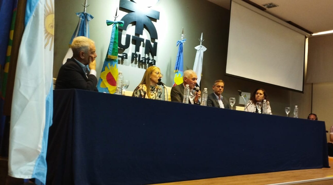 Trabajo conjunto y seguridad: los ejes del discurso de Cagliardi con Alak en la apertura legislativa