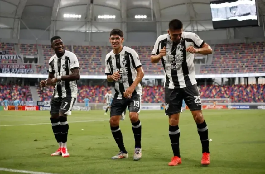 Histórico debut: Central Córdoba juega su primer partido internacional en la Copa Libertadores