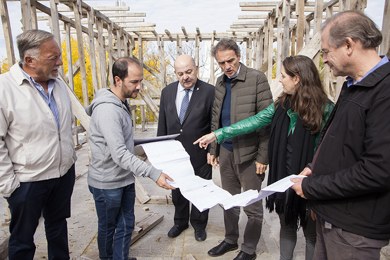 Avanza la ampliación de la Facultad de Trabajo Social: Tauber y Katopodis recorrieron las obras