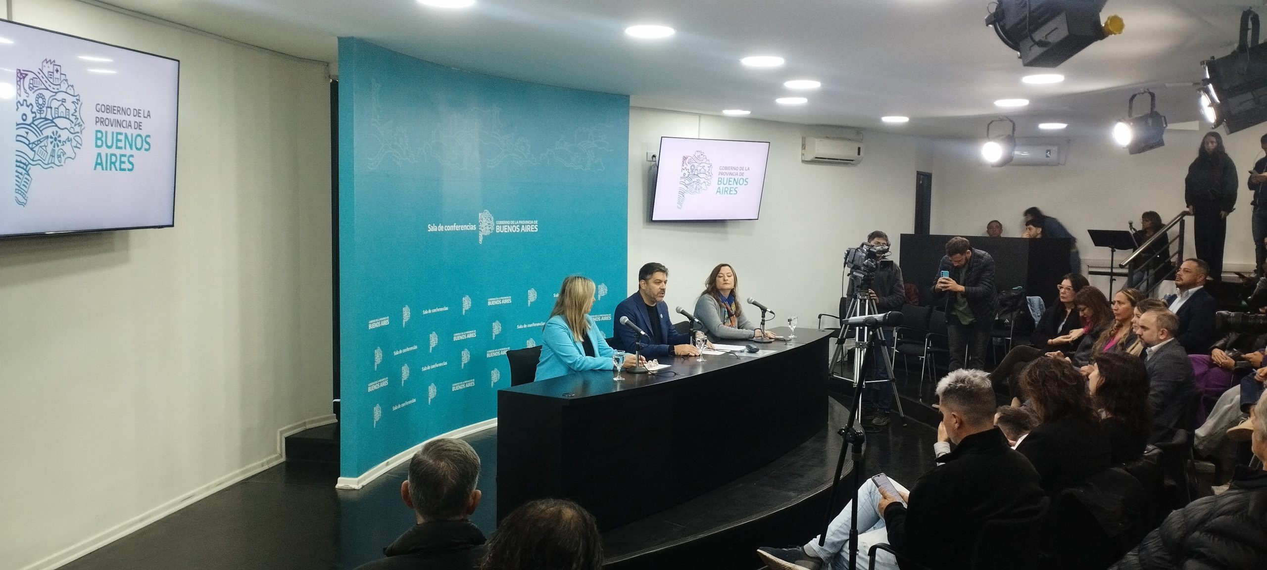 Bianco: "Milei deliberadamente hizo caer la inversión de YPF en el país"