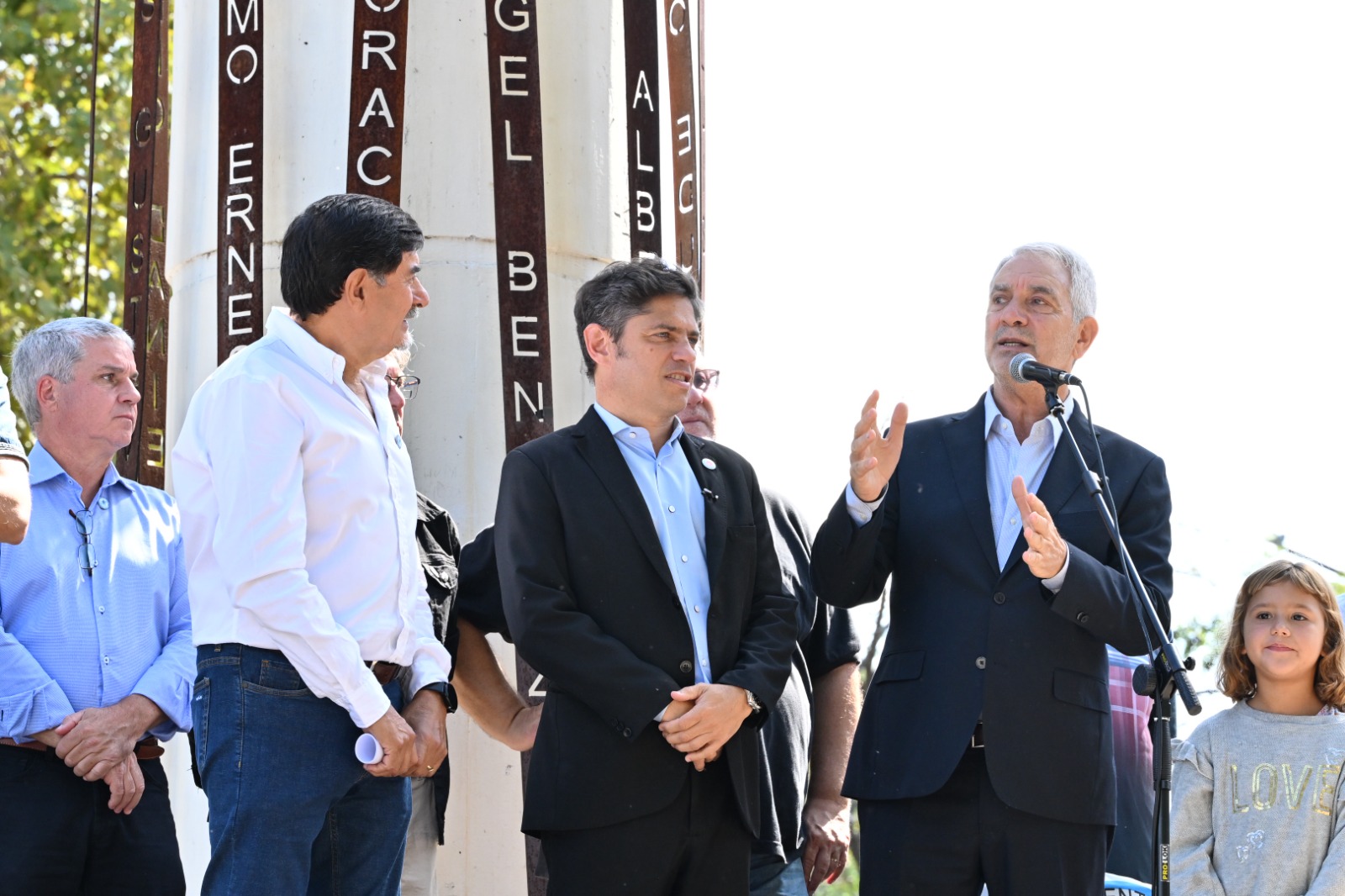 Alak y Kicillof conmemoraron los 43 años de Malvinas y anunciaron una nueva delegación en La Plata
