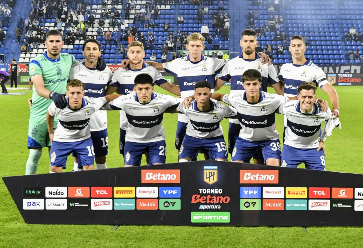 Gimnasia volvió a perder y quedó eliminado del torneo