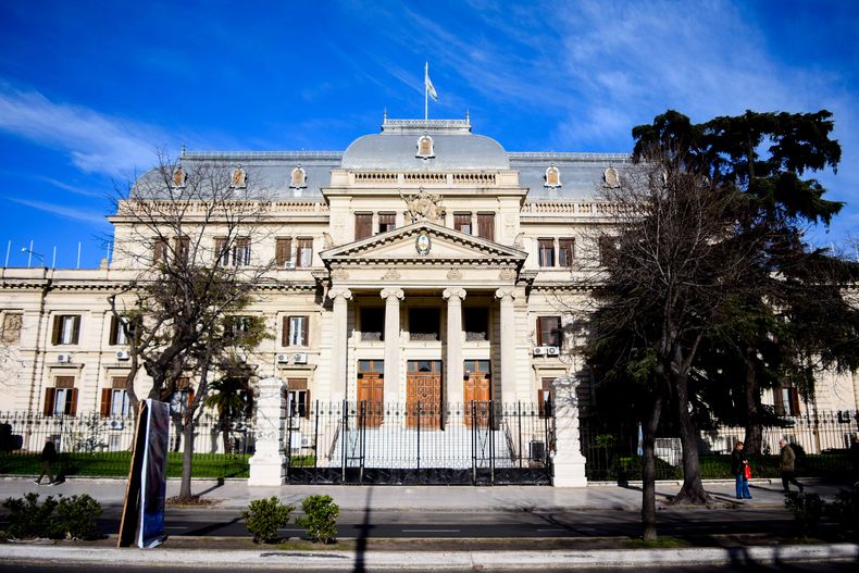 Expectativa: la Legislatura definirá hoy la suspensión de las PASO en la provincia