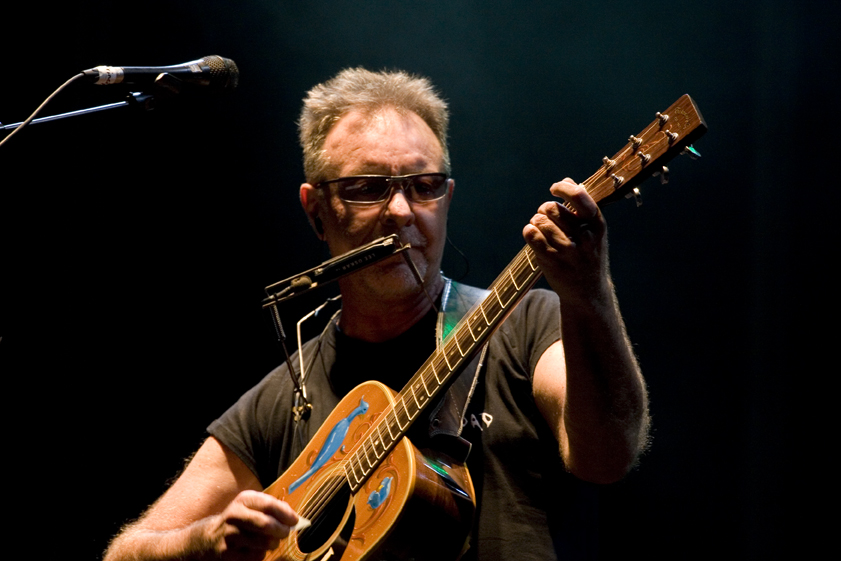 León Gieco regresa a La Plata para un recital solidario a beneficio de la Asociación Miguel Bru