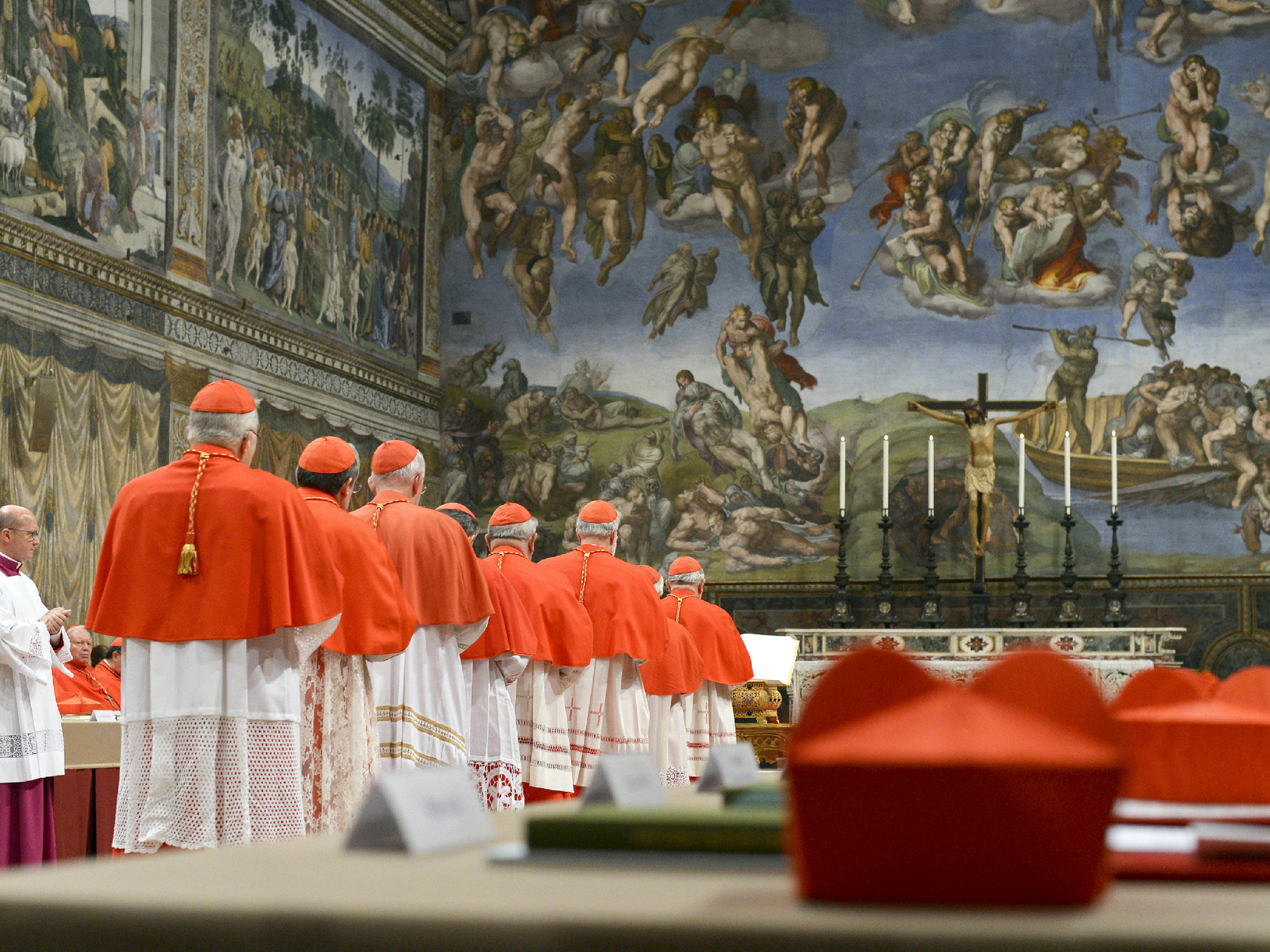 Comienza el cónclave: los cardenales eligen al sucesor de Francisco