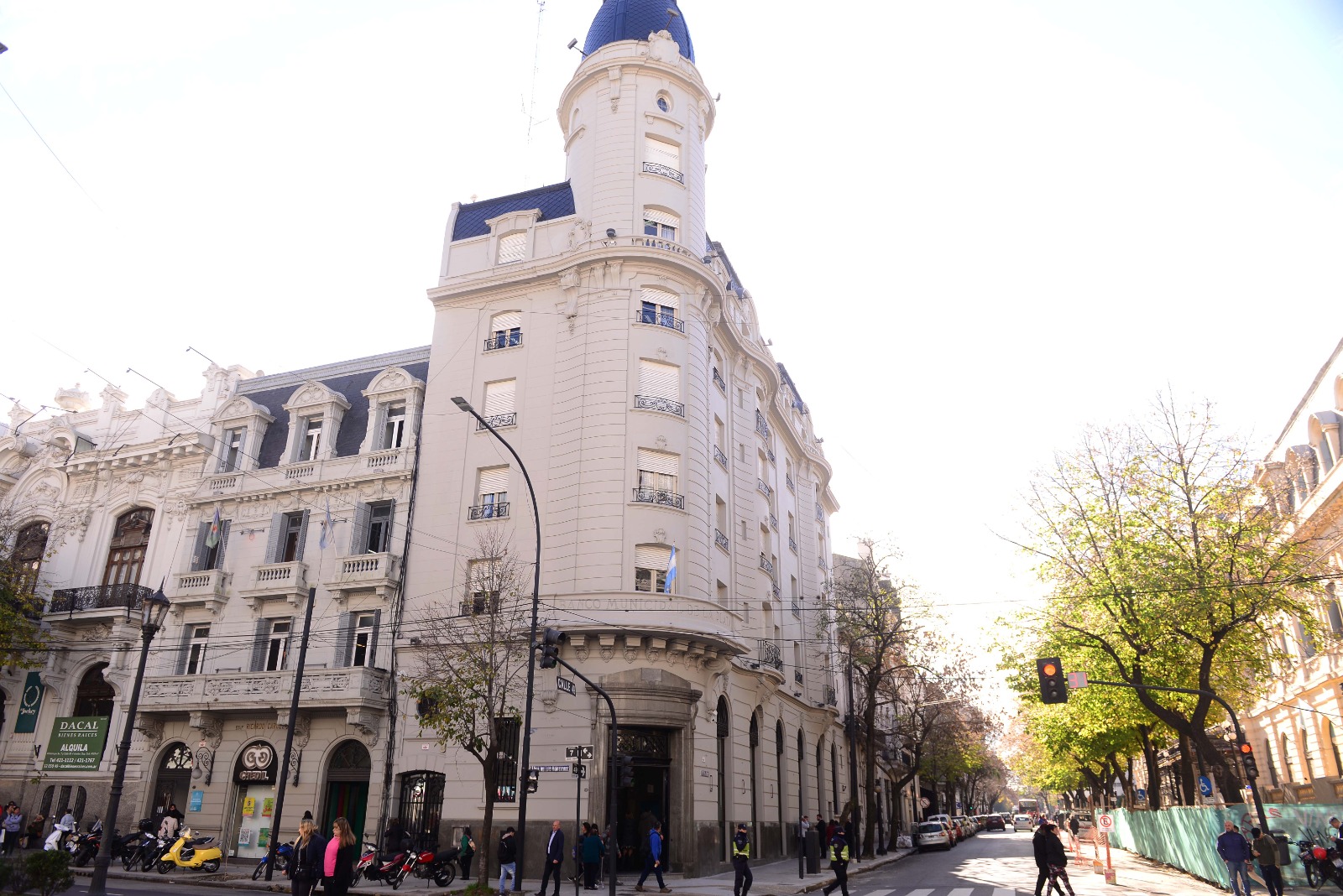 Alak y Kicillof inauguraron la puesta en valor del edificio del Ente Municipal de La Plata