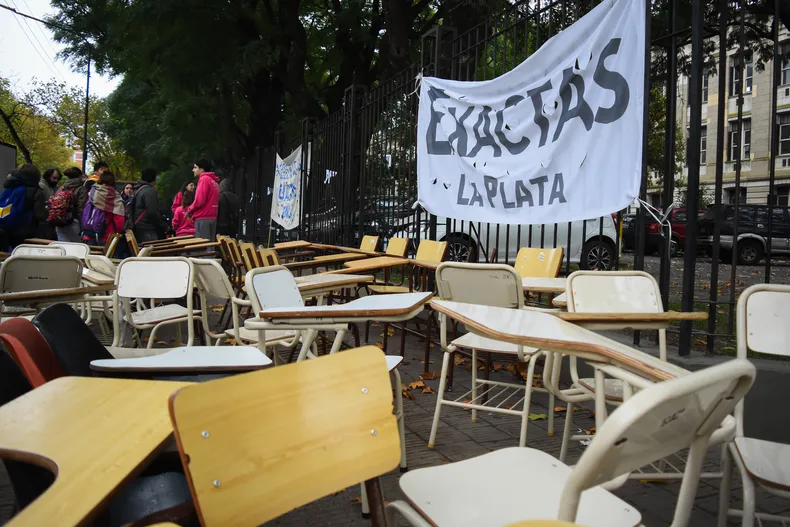UNLP: docentes y no docentes paran este jueves y viernes en antesala al paro nacional