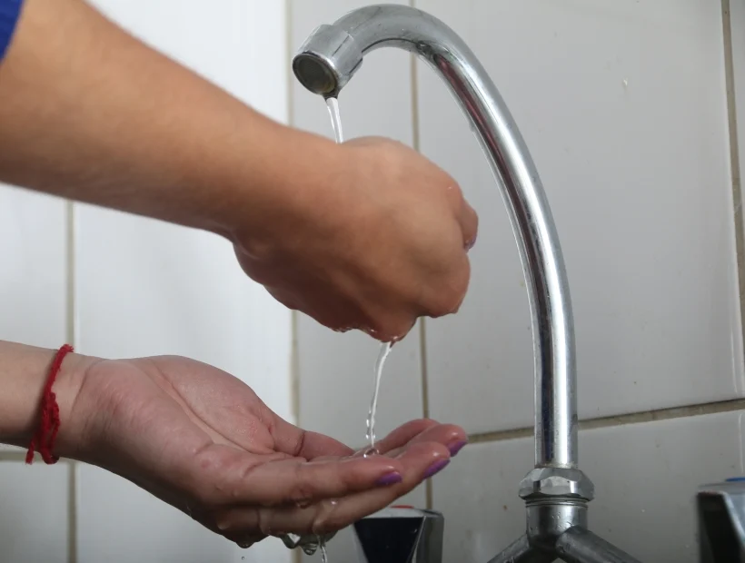 Este viernes habrá baja presión de agua en varios barrios de La Plata por trabajos programados de ABSA