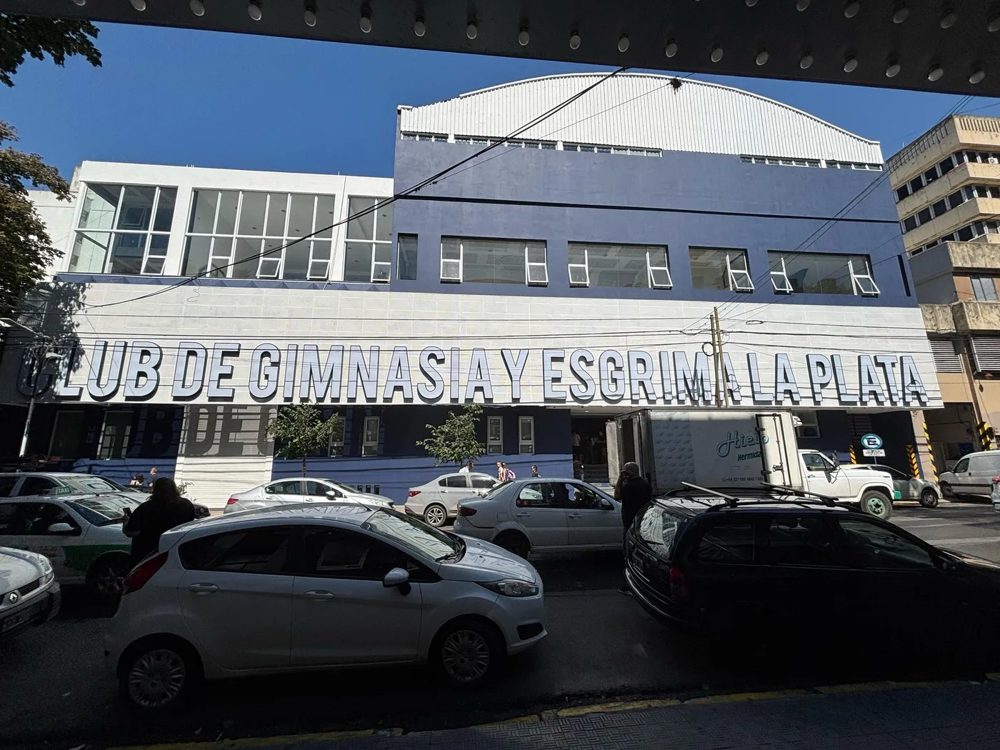 Cowen se reunió con ex presidentes de Gimnasia y propuso armar mesas de trabajo