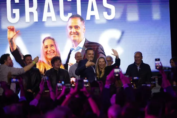 Adorni le extiende la alfombra a los dirigentes del PRO: “Quien apoye nuestra agenda, es bienvenido”
