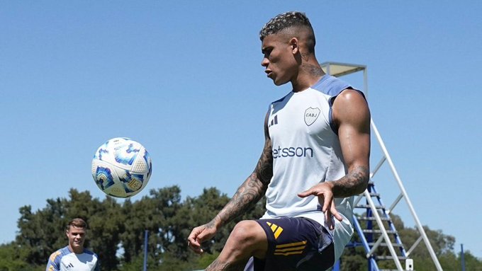 Boca en alerta: Ayrton Costa se perdería el Mundial de Clubes