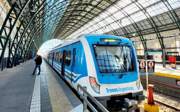 Trenes Argentinos ajustó el servicio entre La Plata y Constitución: conocé los nuevos horarios