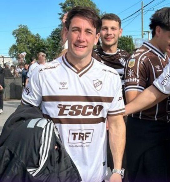 El streamer platense Momo Benavides festejó a lo grande el campeonato del Calamar