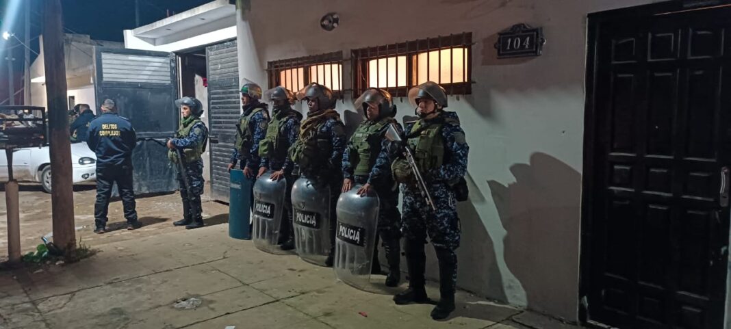 Desbarataron una banda narco en El Palihue en un operativo de película