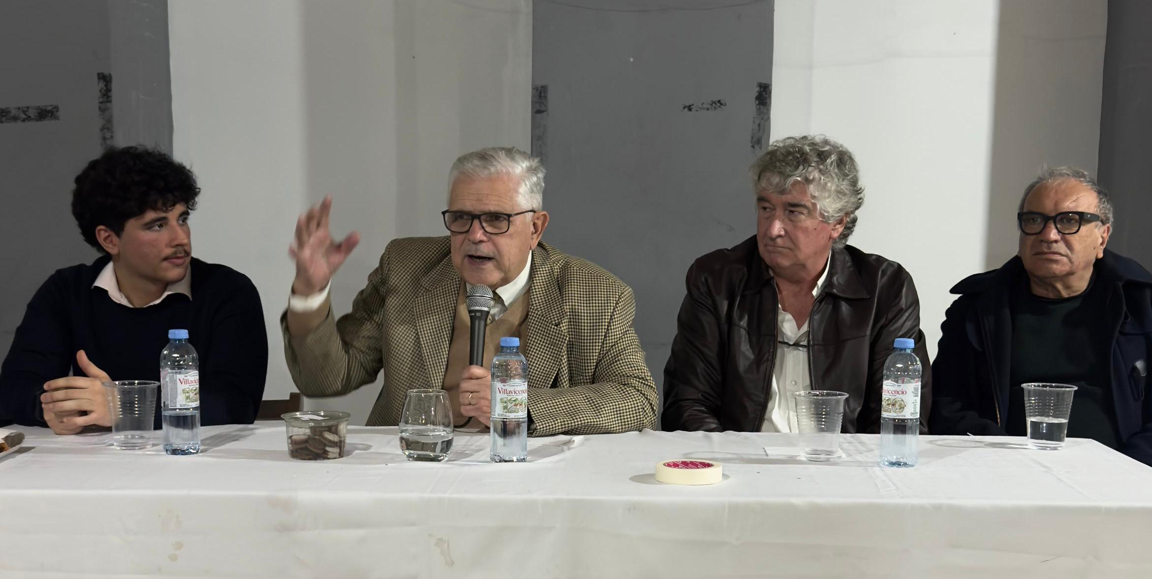 López Murphy pasó por La Plata en apoyo a Talerico
