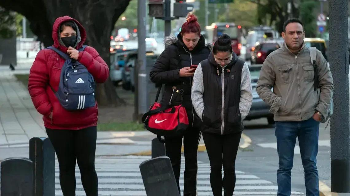 Ola polar en el AMBA: hay alerta por heladas fuertes y temperaturas bajo cero desde este lunes