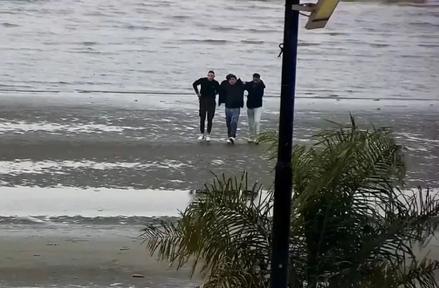Detienen en Ensenada al acusado de un homicidio que intentó huir a nado por el Río de la Plata