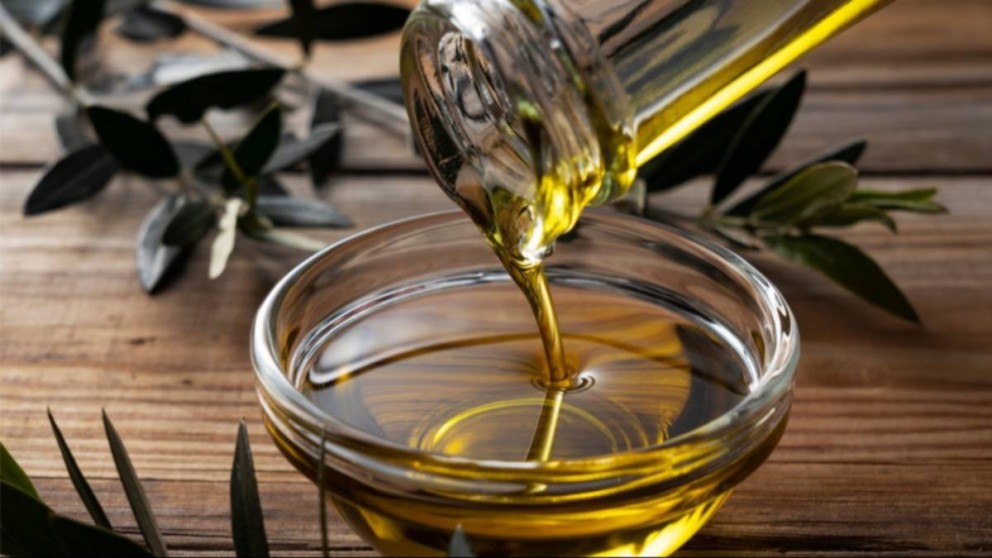La ANMAT prohibió un aceite de oliva y varios productos capilares por falta de control sanitario