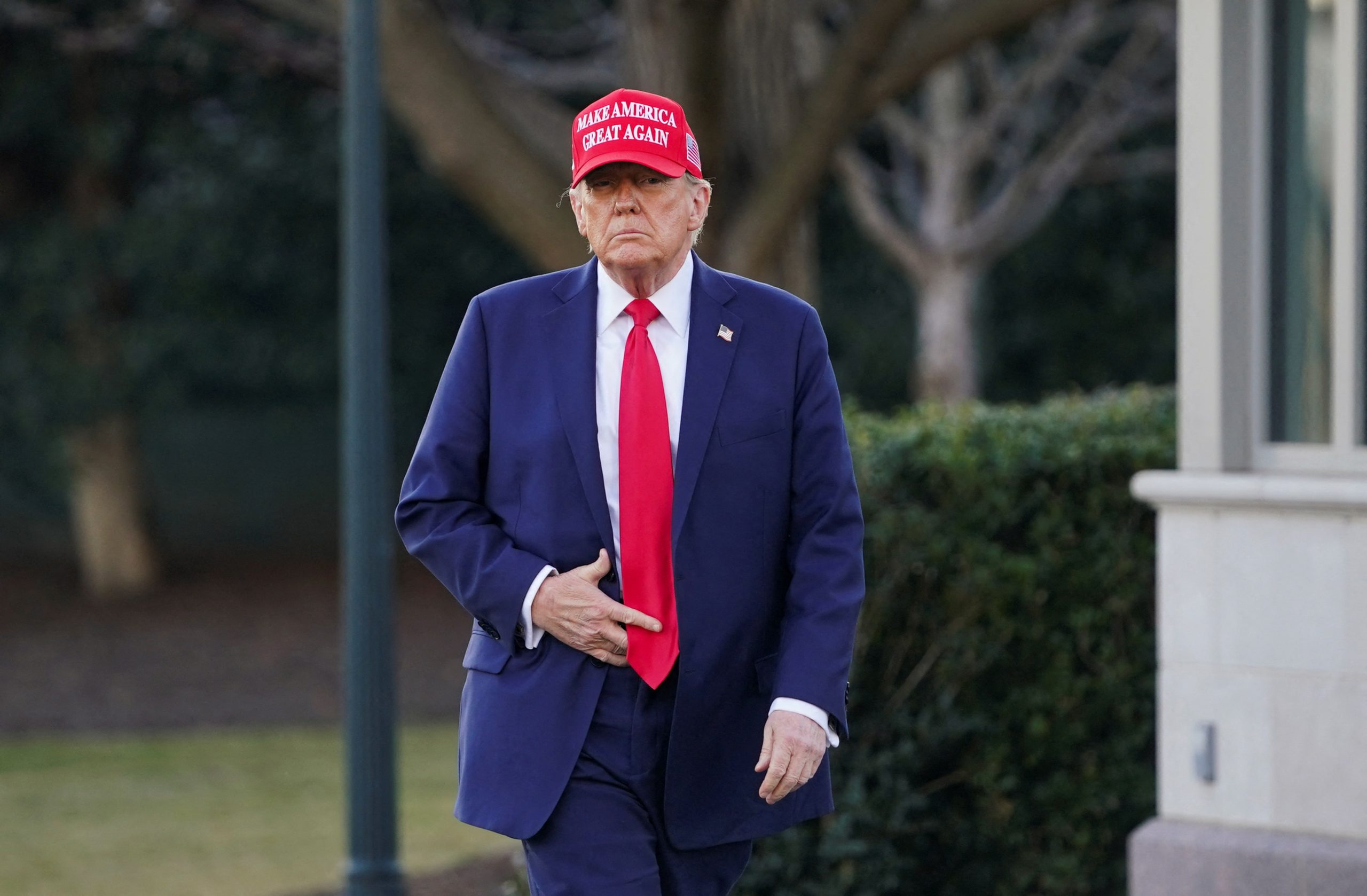 El diagnóstico que recibió Donald Trump tras reportar una hinchazón en las piernas