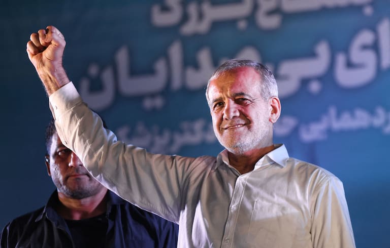 El presidente de Irán denunció que Israel intentó asesinarlo