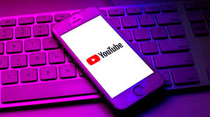 YouTube endurece sus reglas: prohibirá miles de videos generados por inteligencia artificial