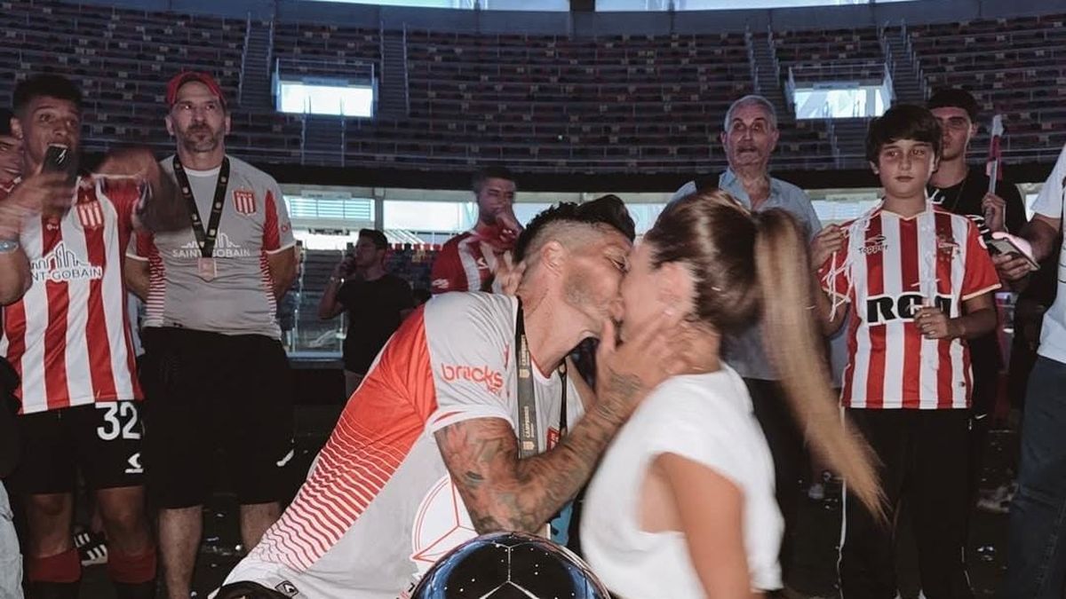 Camila Homs confirmó que está embarazada de José Sosa y reveló el sexo del bebé