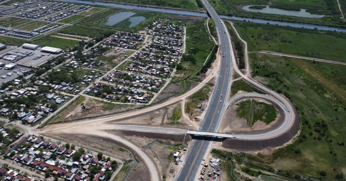 Presentan en City Bell el proyecto de la nueva bajada de la Autopista La Plata–Buenos Aires