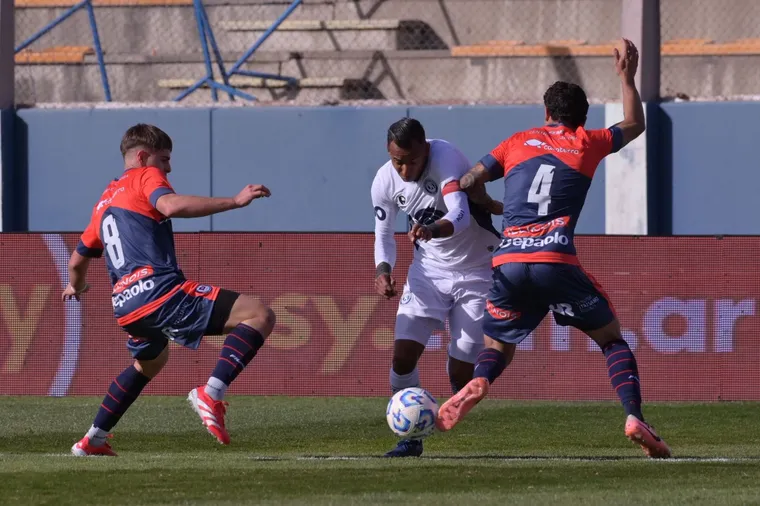 La Lepra y Tigre chocan en un duelo directo por la clasificación a copas