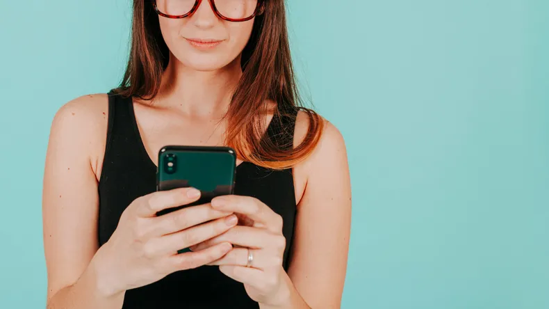 Cómo ponerle contraseña a tus chats privados de WhatsApp