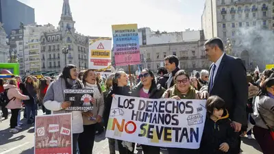 Milei promulgó la ley de Discapacidad pero suspendió su aplicación