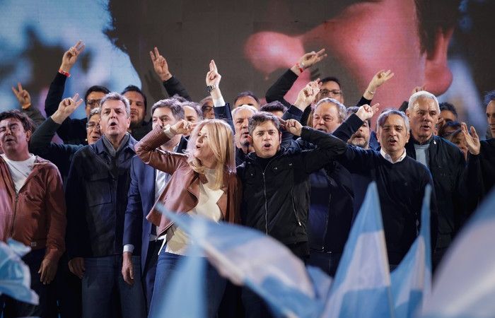 Fuerza Patria presenta sus candidatos nacionales en La Plata rumbo a las legislativas