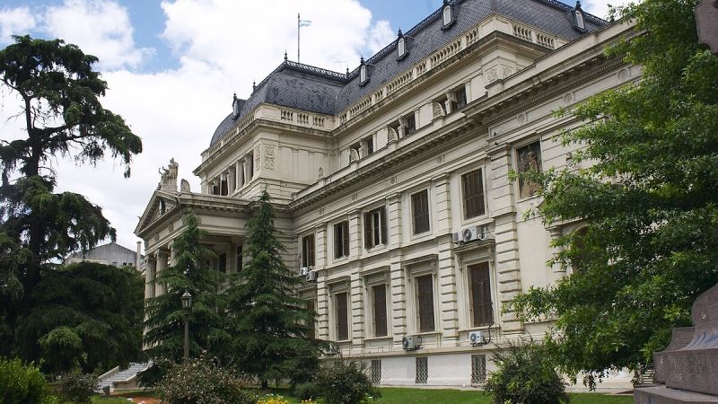 El peronismo y LLA se reparten las bancas platenses en la Legislatura bonaerense