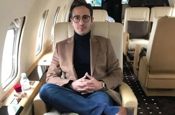 Detuvieron al "estafador de Tinder" en un aeropuerto de Georgia